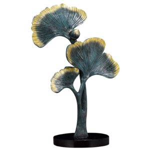 statuette ginkgo sur fond blanc